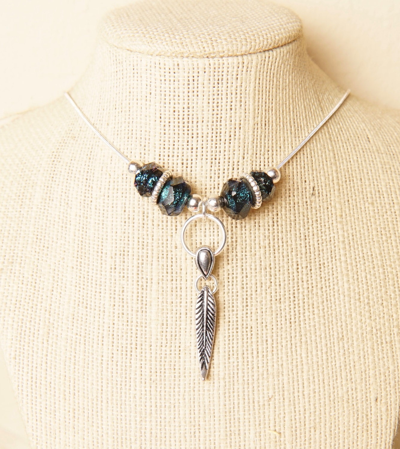 Dichroic Geschmolzene Glasperle Und Sterling Silber Anhänger Halskette Dichroic Geschmolzene Glasperle Und Sterling Silber Anhänger Halskette von ForThePeople