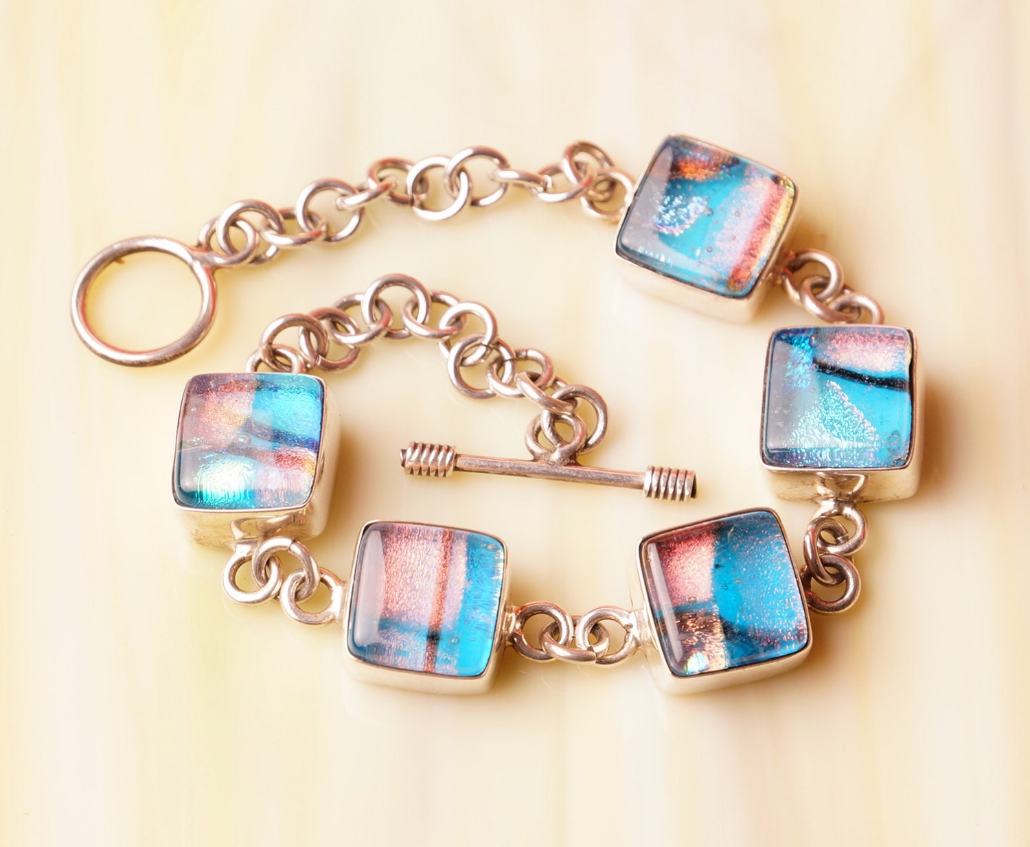 Handgemachte Dichroic Glas .925 Massiv Sterling Silber Armband Handgemachte Dichroic Glas .925 Massiv Sterling Silber Armband von ForThePeople