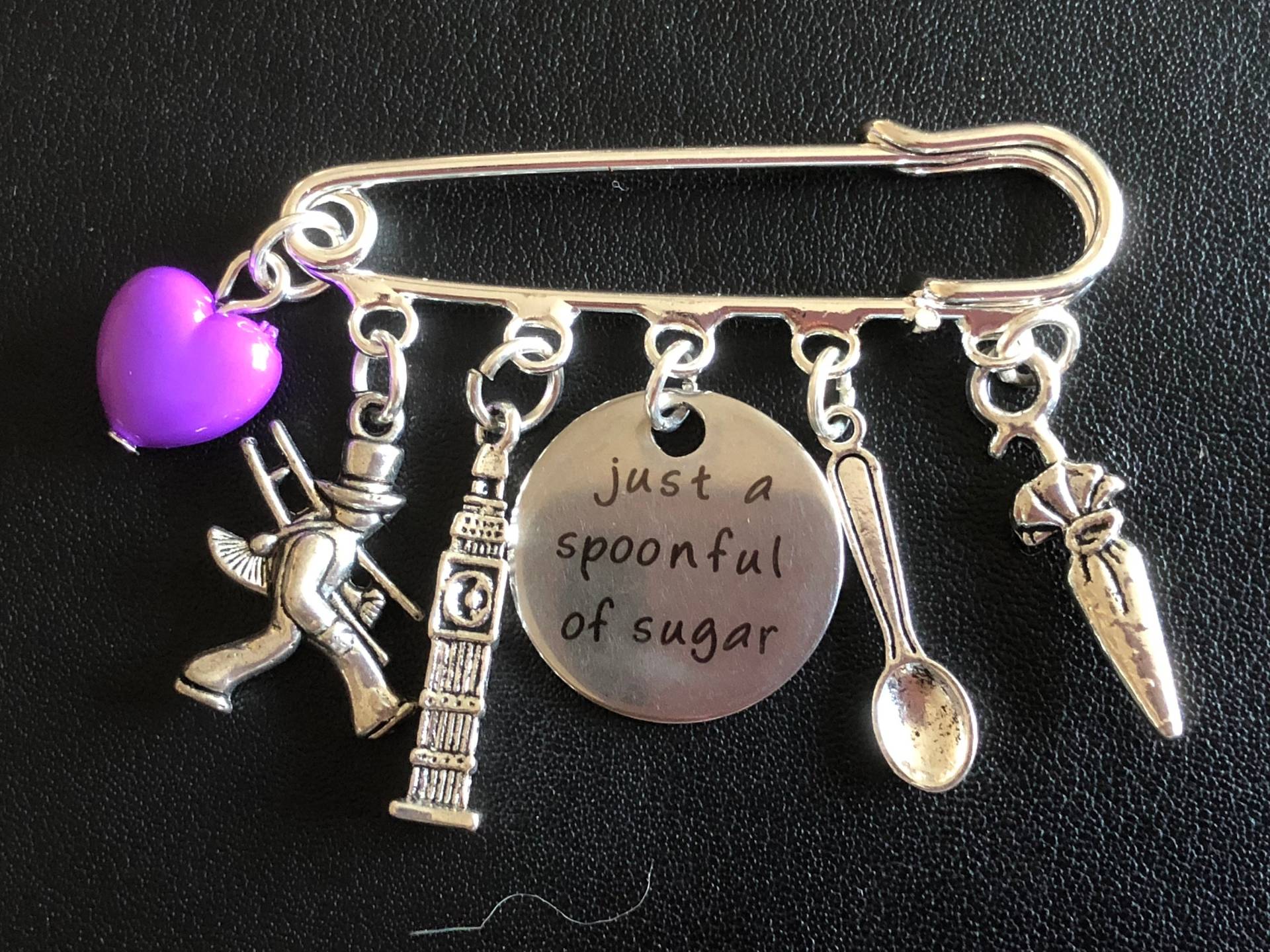 Nur Ein Löffel Zucker Mary Poppins Inspiriert Kiltnadel Brosche Schalnadel von ForYouJustTreasures