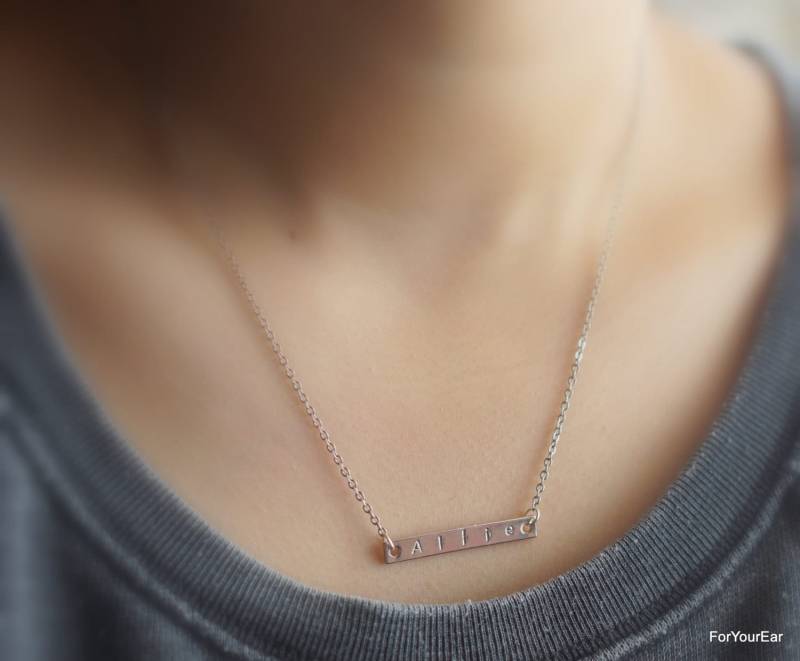 142 Benutzerdefinierte Namen Bar Halskette. Personalisierte von ForYourEar