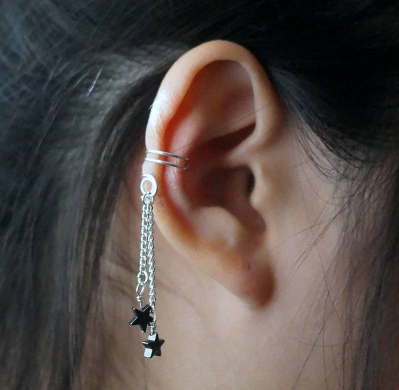 28Keine Piercing Zwei Sterne Drop Ear Cuff.minimalist Ohrmanschette von ForYourEar