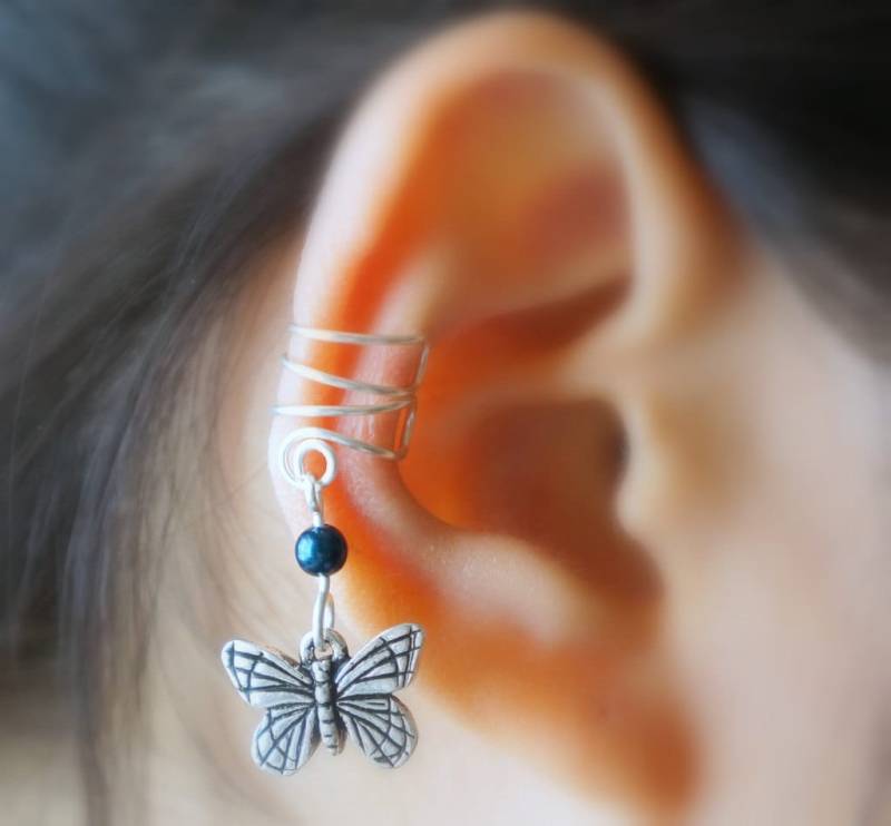 29 Kein Piercing Schmetterling Charm Mit Perle Ohrmanschette.minimalist Ohrmanschette von ForYourEar