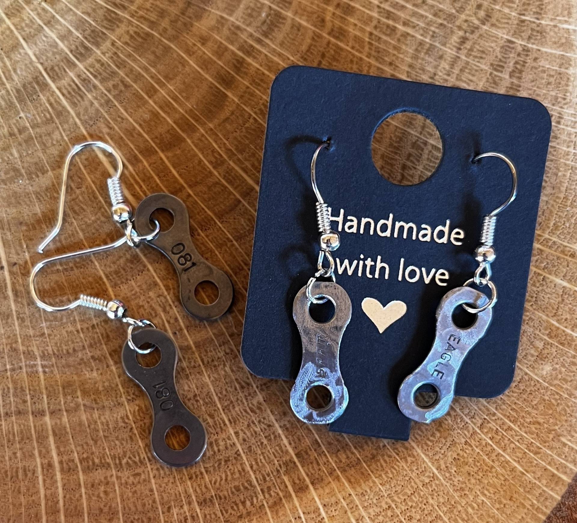 Originelle Ohrringe Aus Fahrradketten Geschenk Fahrradfahrer/Innen Originelle Ohrringe Aus Fahrradketten Geschenk Fahrradfahrer/Innen von ForestBirdKreationen