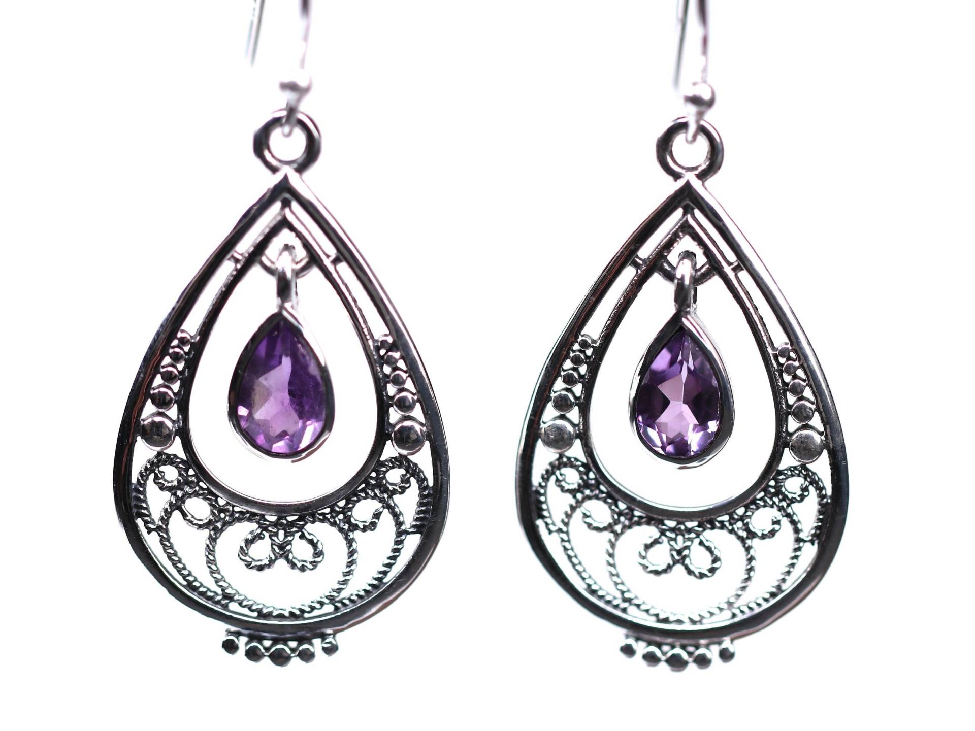 Boho Amethyst Ohrringe - Einzigartige Sterling Silber Filigree Tropfen Birnenform Boho Amethyst Ohrringe - Einzigartige Sterling Silber Filigree Tropfen Birnenform von ForestCitySilver925