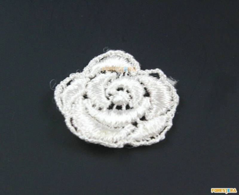 25 Stück Blume Spitze Applikation Beige Terylene Bestickt Patch 11cm | Lace189 von ForestEra