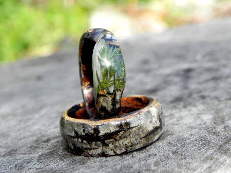 Birkenwald Ring, Wacholder Birkenrinde Natur Eheringe, Holzring, Holz Ring von ForestForYou