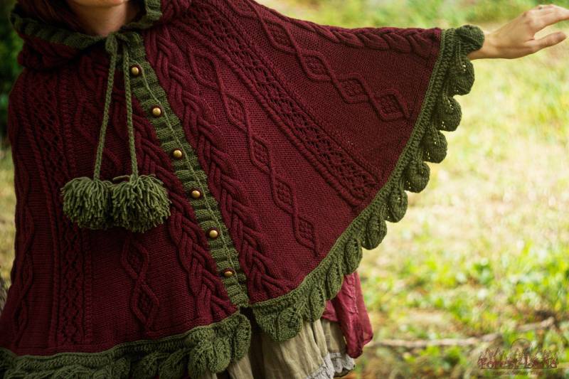 Gestrickter Mittelalterlicher Umhang. Umhang Einer Waldhexe. Großer Kapuzenumhang Eines Druiden. Elfenumhang. Persönliche Vorbestellung von ForestLuNarSoul