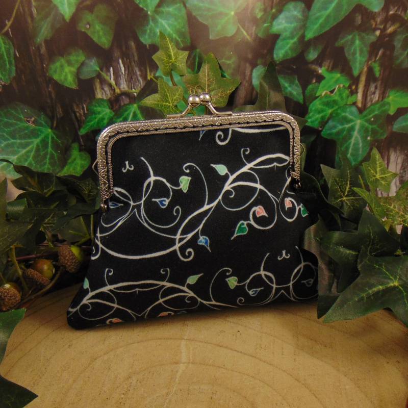 Hedera-Ii - Brieftasche Großformat Hedera-Ii - Brieftasche Großformat von ForestShadowsCrafts