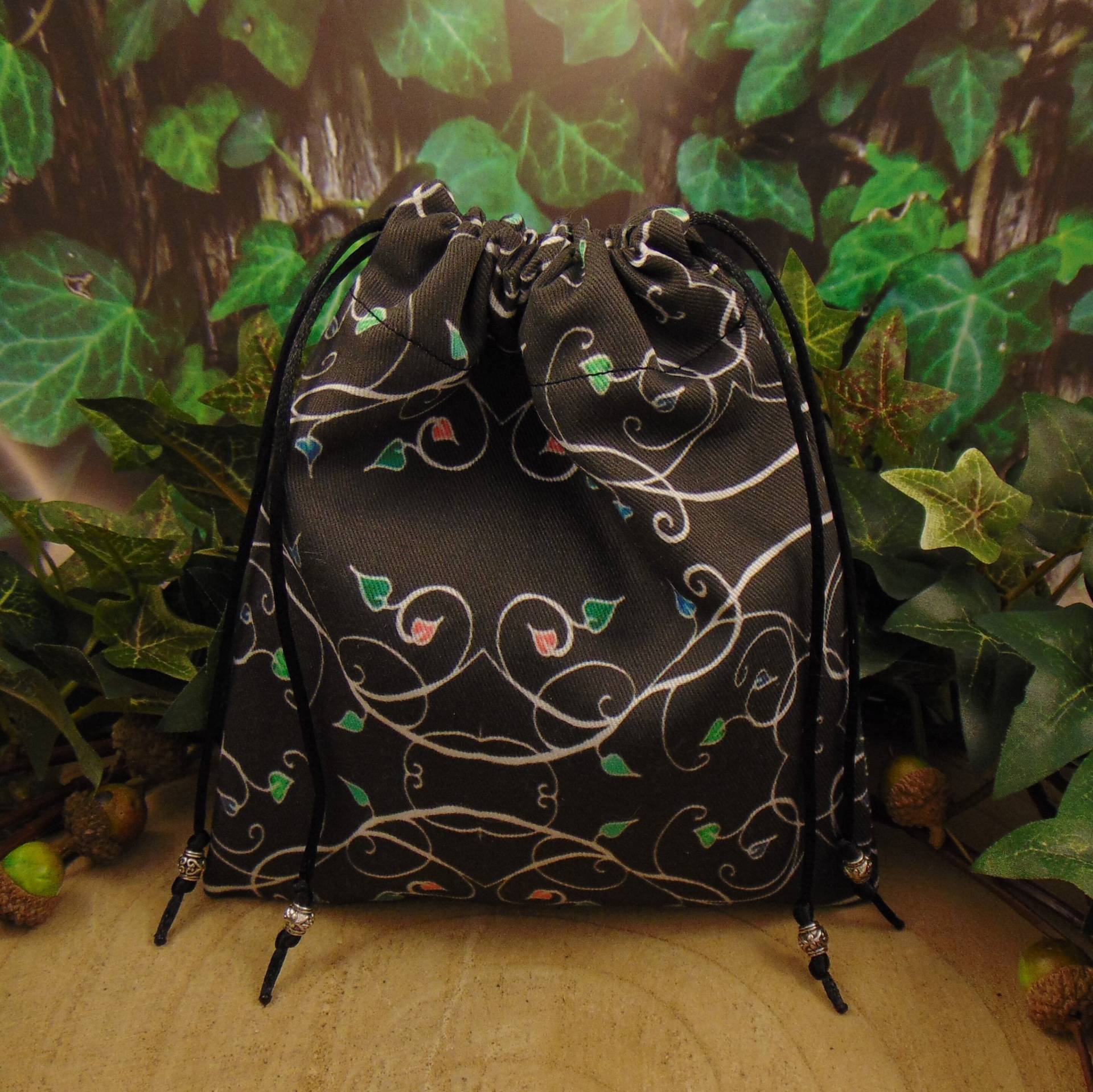 Hedera-Ii - Kabel Tasche Kleinformat Hedera-Ii - Kabel Tasche Kleinformat von ForestShadowsCrafts
