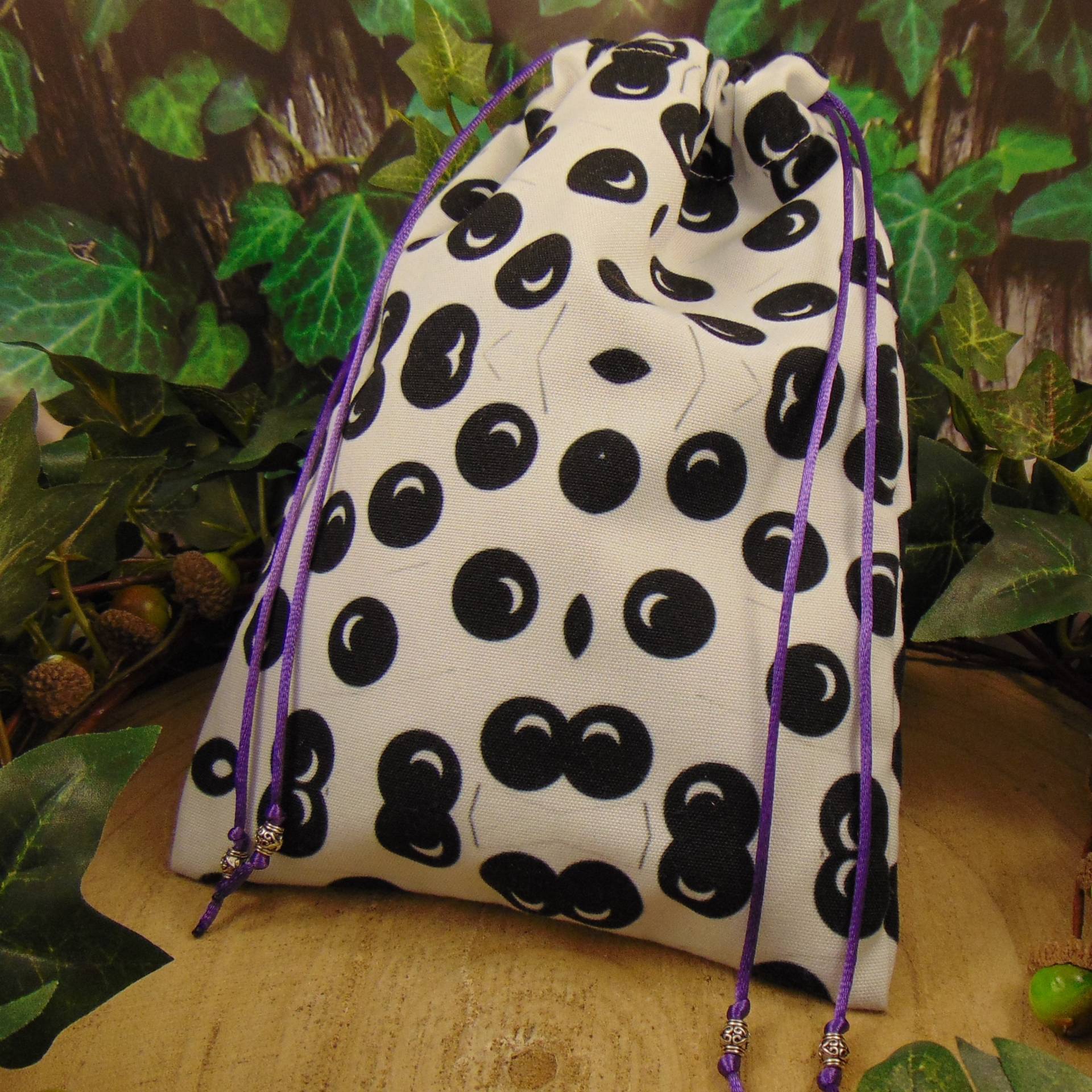 Moon Dots - Großformat-Schnürsenkel Moon Dots - Großformat-Schnürsenkel von ForestShadowsCrafts