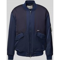 Forét Bomberjacke mit Pattentaschen Modell 'BOW' in Marine, Größe M von Forét