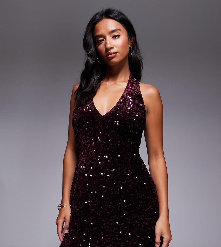 Forever New Petite - Neckholder-Minikleid in Burgunderrot aus strukturiertem Samtmix mit Pailletten von Forever New Petite