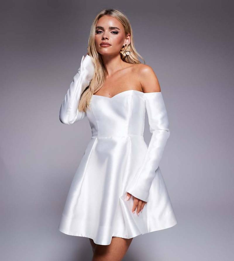 Forever New Petite - Strukturiertes Minikleid in Elfenbeinweiß von Forever New Petite