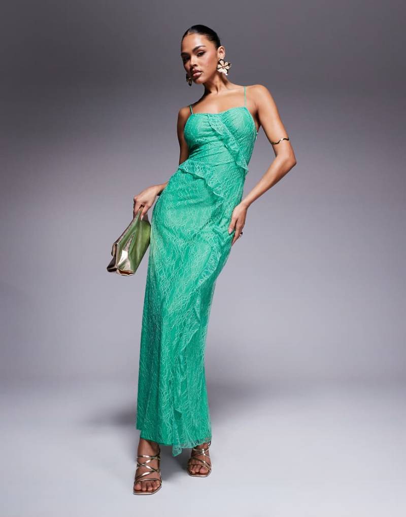 Forever New - Gerüschtes Maxikleid aus Spitze in leuchtendem Grün von Forever New