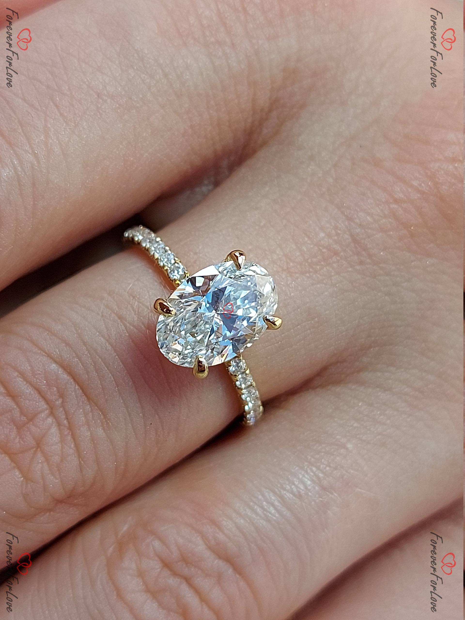 2Ct Oval Diamant Verlobungsring Massivgold Lab Gewachsen Zertifizierte Mit Akzenten Vorschlag Jubiläum Ring Geschenk Für Sie von ForeverForLove