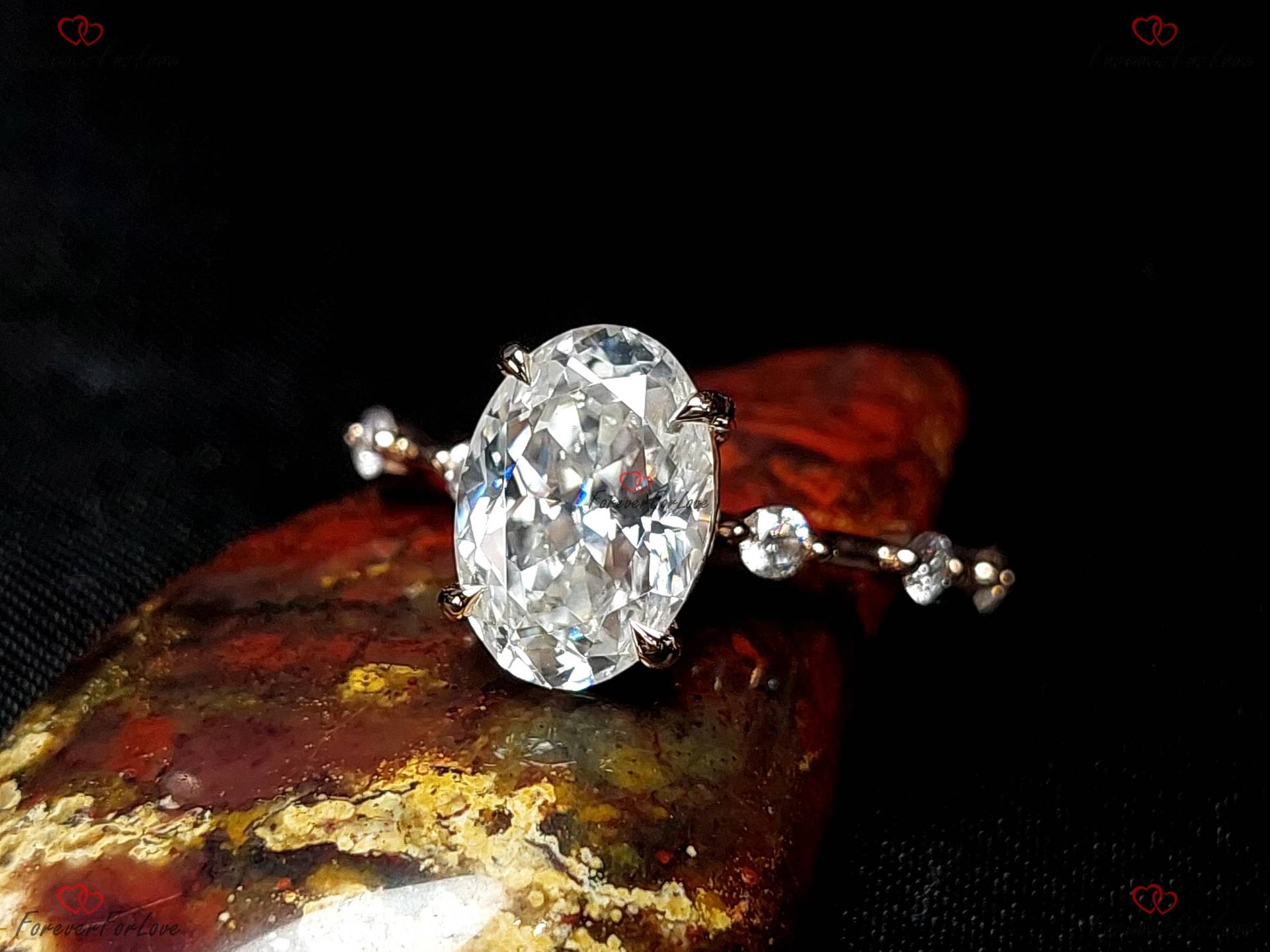 Oval Moissanit Verlobungsring in Solid Gold Längliche 10 7mm Cut Diamant Ring Geschenk Für Ihren Jubiläumsring von ForeverForLove