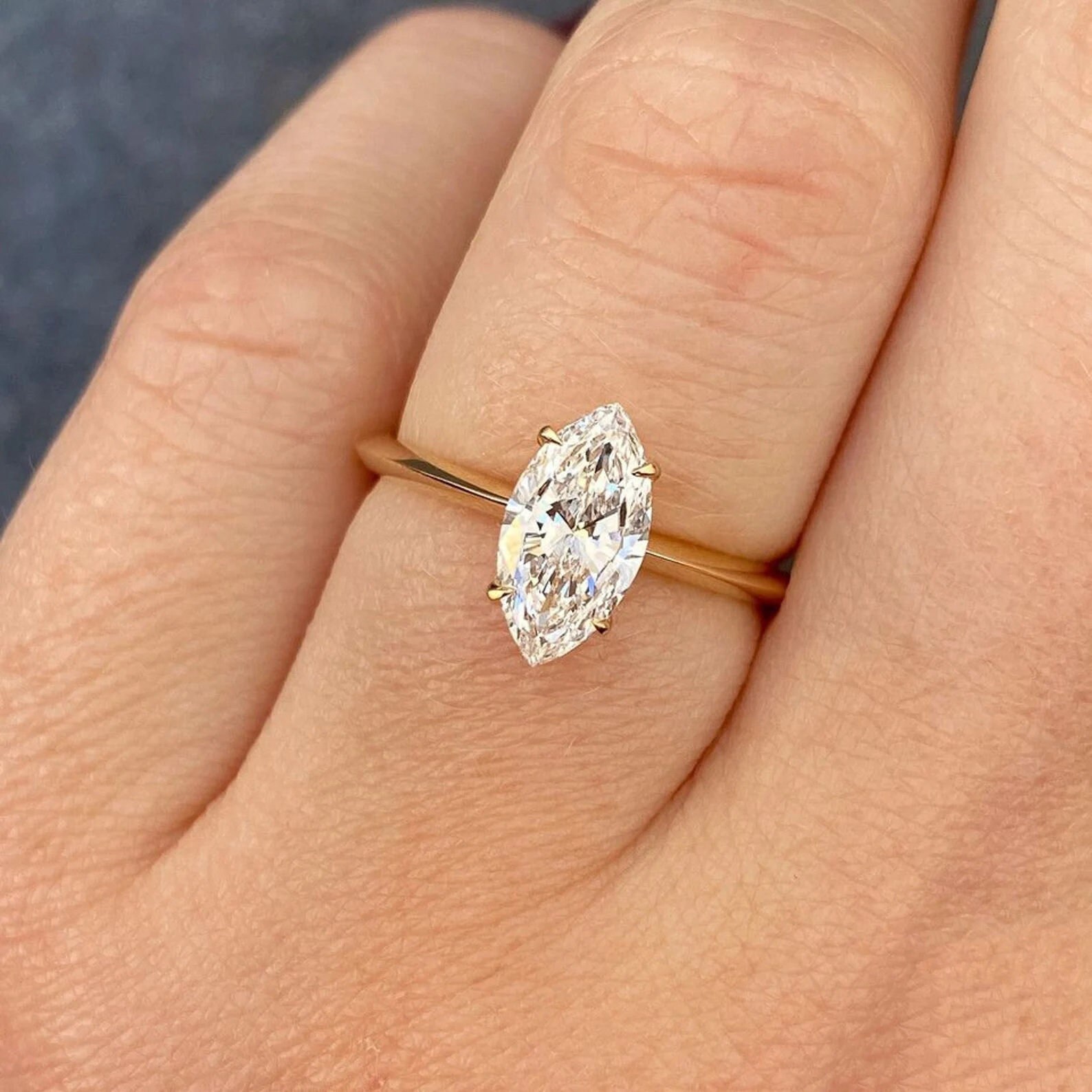 Marquise Moissanit Solitär Verlobungsring, 1.5 Karat Ehering, Jubiläumsring 14K Solid Echtes Gelbgold Marquise Moissanit Solitär Verlobungsring, 1.5 Karat Ehering, Jubiläumsring 14K Solid Echtes Gelbgold von ForeverJewelCraft