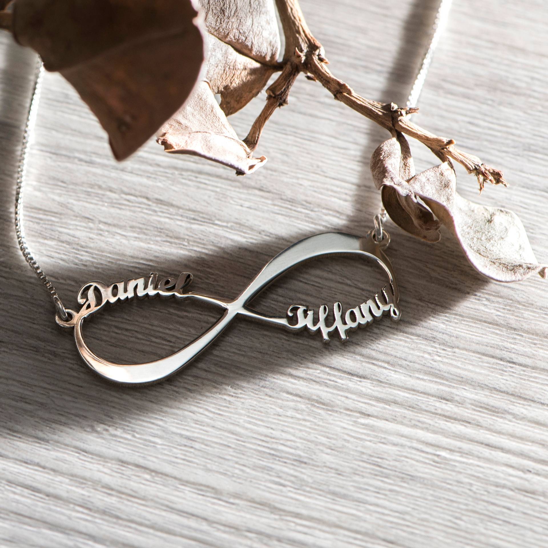 Personalisierte Benutzerdefinierte 2 Namen Infinity Halskette Silber 925 Gravierte Zwei Symbol Anhänger Schmuck Für Sie Weihnachtsgeschenke von ForeverMy