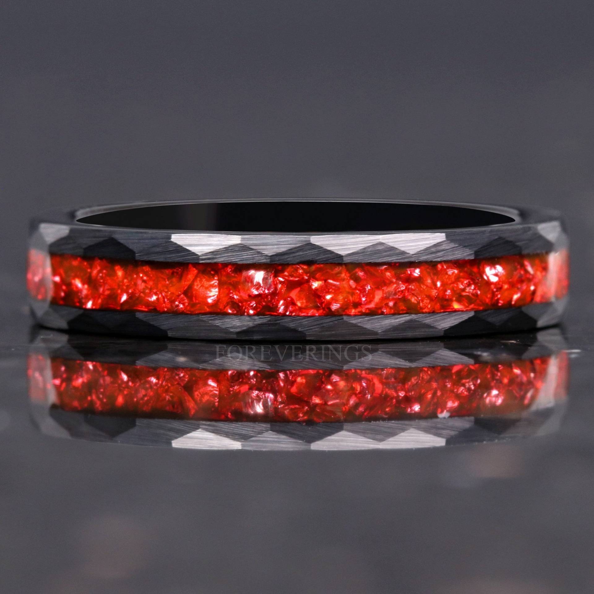 Wolfram Ehering 4 Mm, Gemahlene Rote Deutsche Glassteine, Schwarzer Ring, Frauen Männer Gehämmert, Flach, Poliert, Comfort Fit von Foreverings
