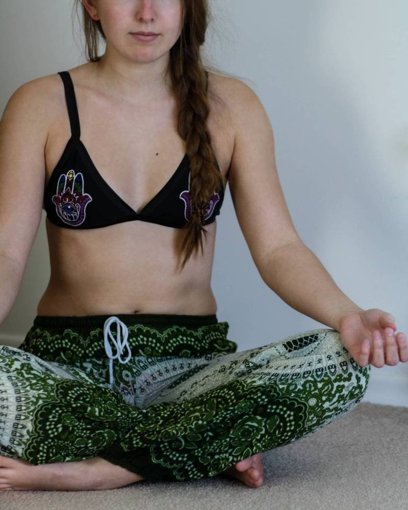 Hand Bestickt Hamsa Baumwolle Bralette von ForgetMeNotIntimate