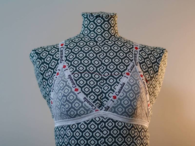 Kanada Mesh Bralette von ForgetMeNotIntimate