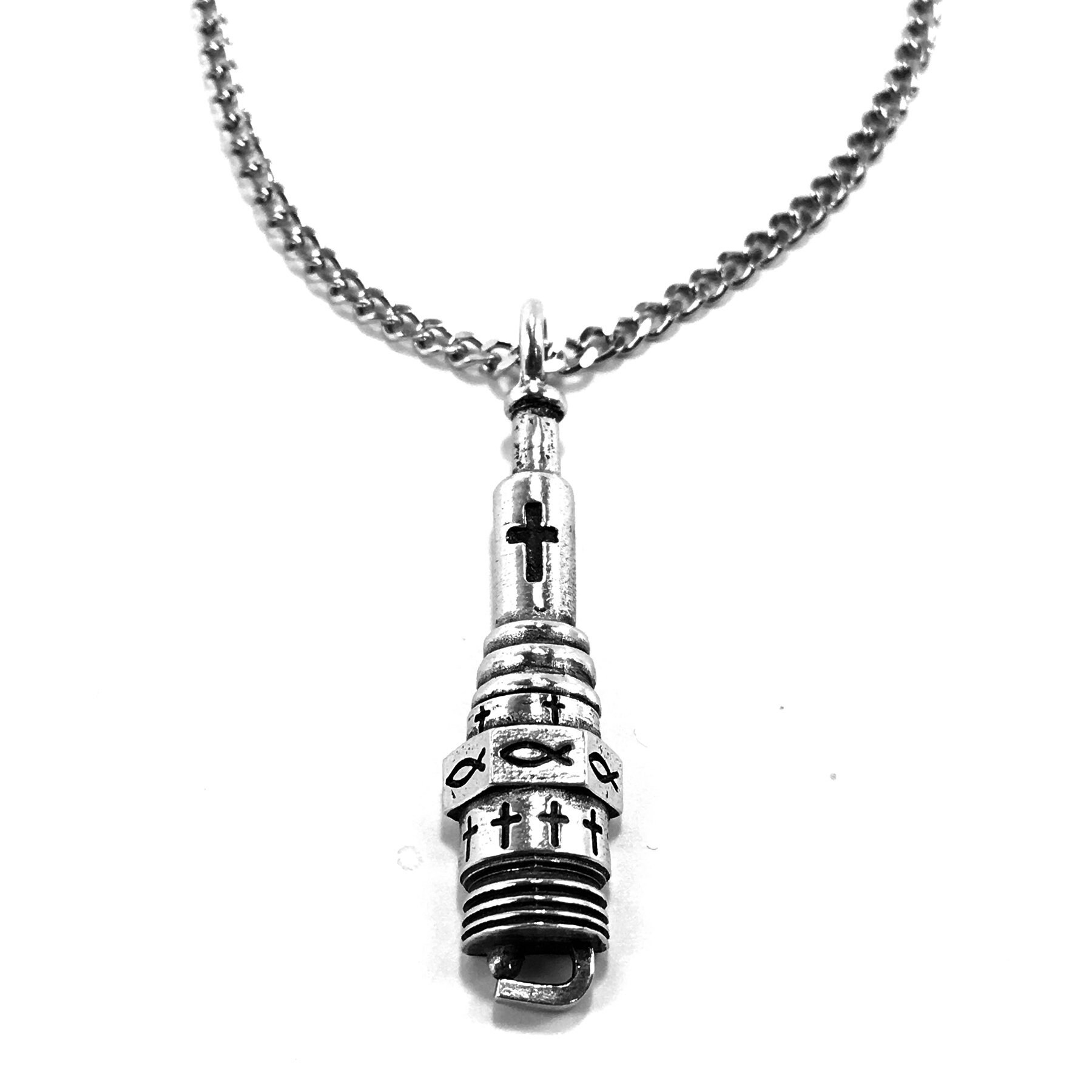 Zündkerze Anhänger Silber Auf Bordstein Kette | Plgchain Zündkerze Anhänger Silber Auf Bordstein Kette | Plgchain von ForgivenJewelry