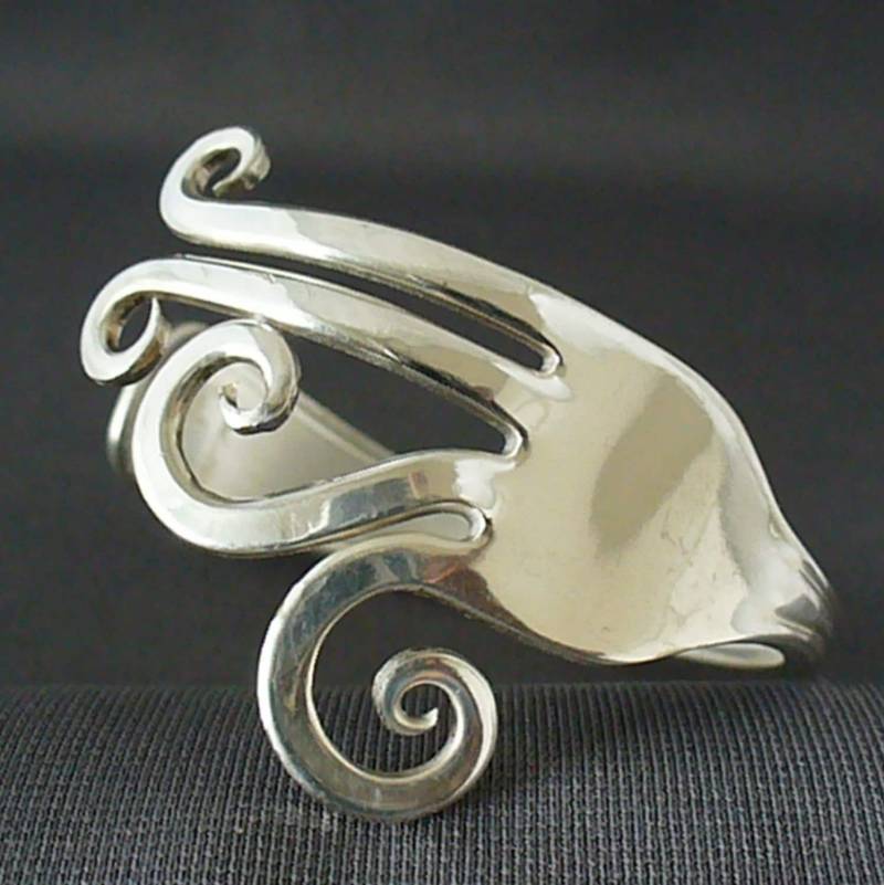 Eco-Friendly Upcycled Antik Besteck Löffel Schmuck Gabel Armband von Forkwhisperer