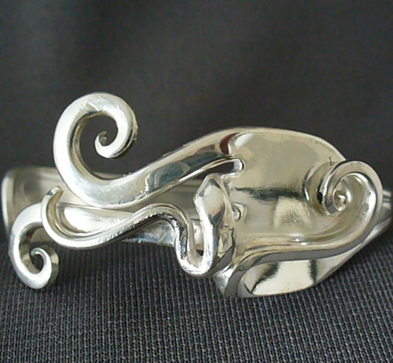 Löffel Armband Boho Recycling Upcycled Silber Gabel Eco-Friendly Schmuck Antik Armreif von Forkwhisperer