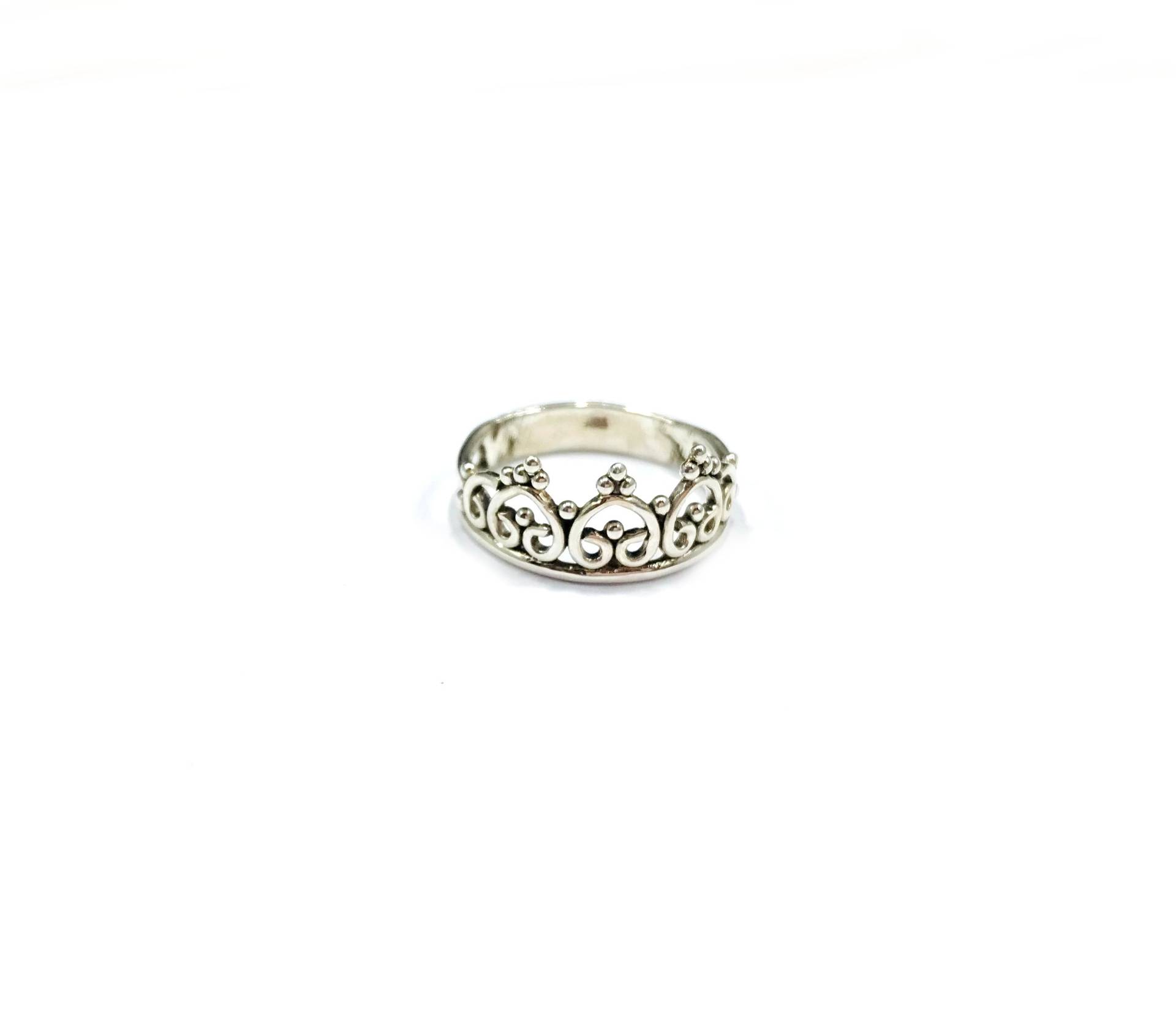 Elegante Sterling Silber Stapelbar Krone Filigran Detailliert Handwerker Band Ring Boho Chic Hippie-Größe 6-7 Elegante Sterling Silber Stapelbar Krone Filigran Detailliert Handwerker Band Ring Boho Chic Hippie-Größe 6-7 von FormedPlusFound