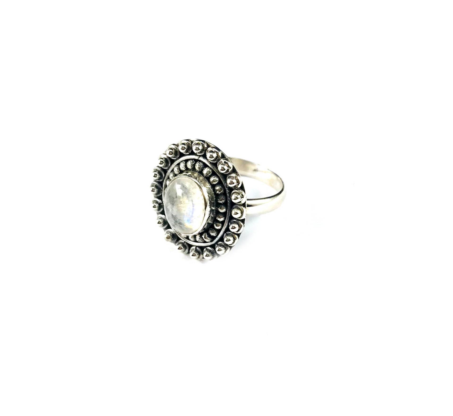 Sterling Silber 925 Mondstein Schmuck Statement Ring Boho Schicke Magickal Mystisch Cocktail Größe 8 Sterling Silber 925 Mondstein Schmuck Statement Ring Boho Schicke Magickal Mystisch Cocktail Größe 8 von FormedPlusFound