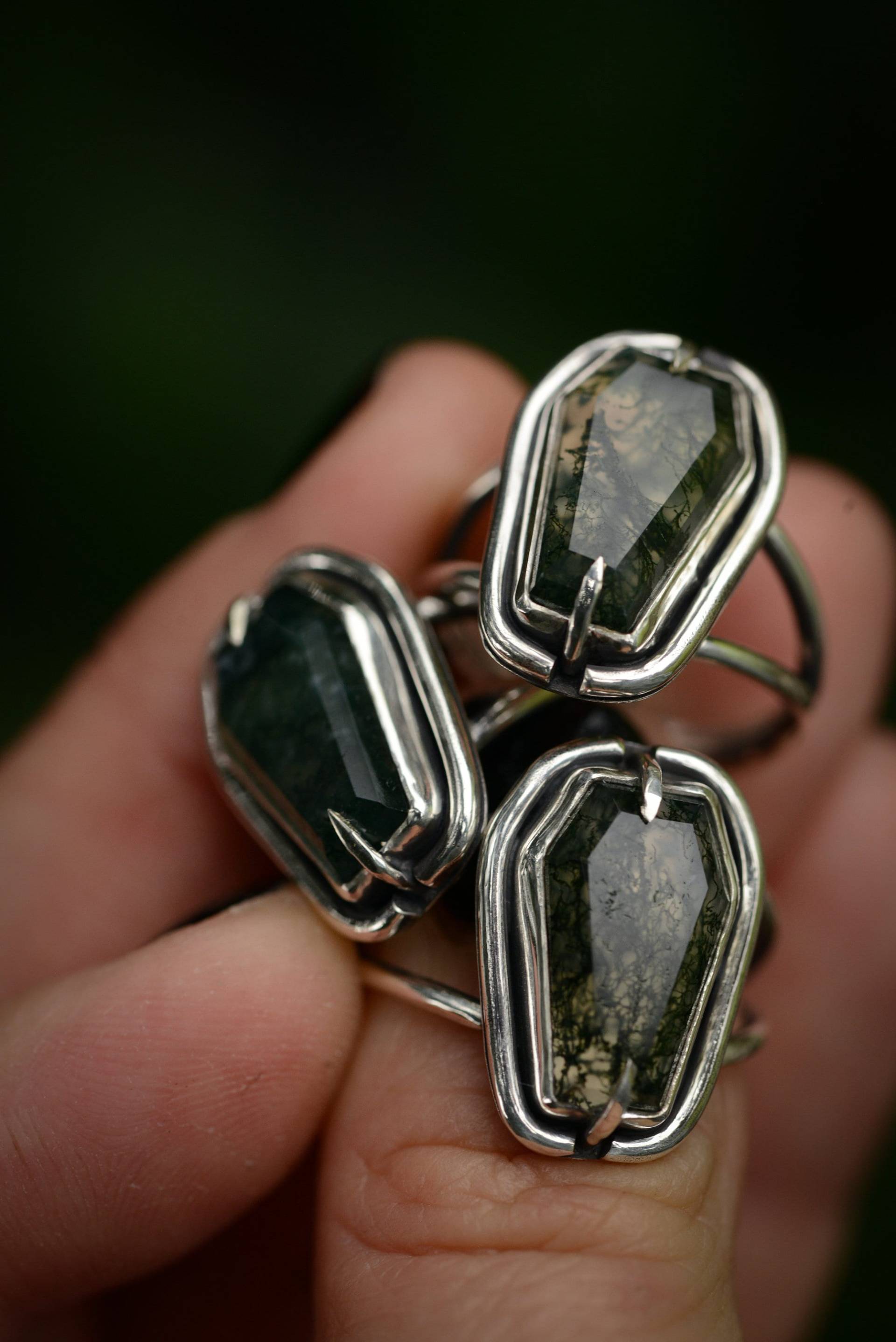 Moss Agate Ring With Coffin Shape Handmade Sterling Silver, Witchy Jewelry Moss Agate Ring With Coffin Shape Handmade Sterling Silver, Witchy Jewelry von Formvollendung