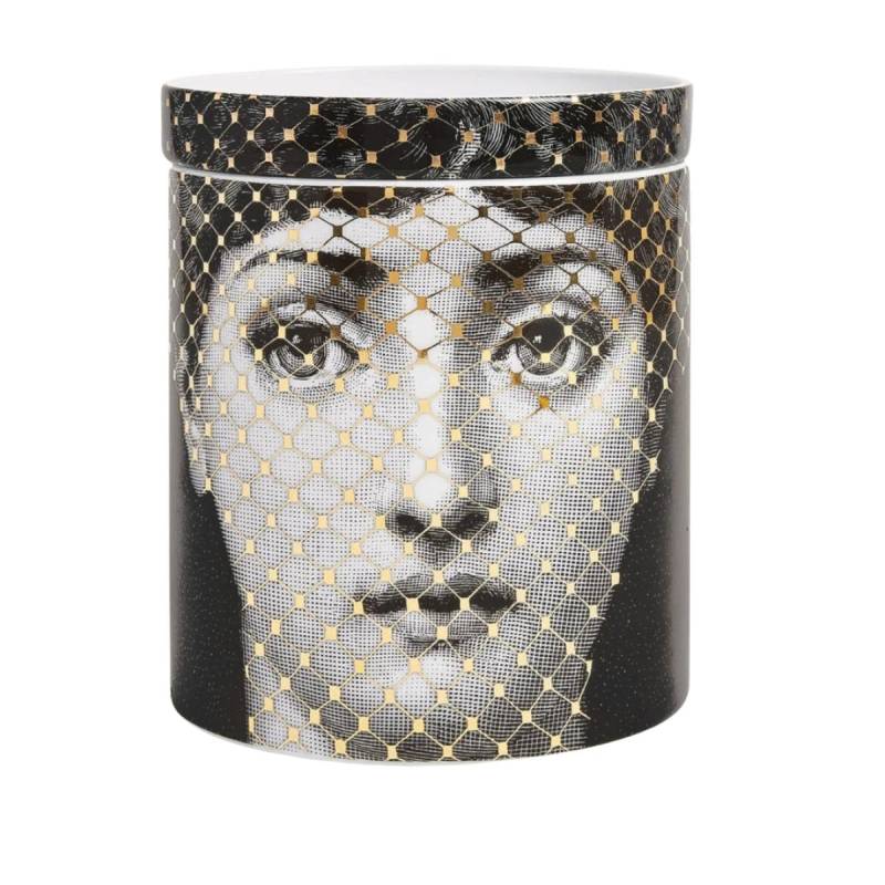 Fornasetti Nel Mentre Duftkerze - Mascherina Décor - Frutto proibito (1020 g) von Fornasetti