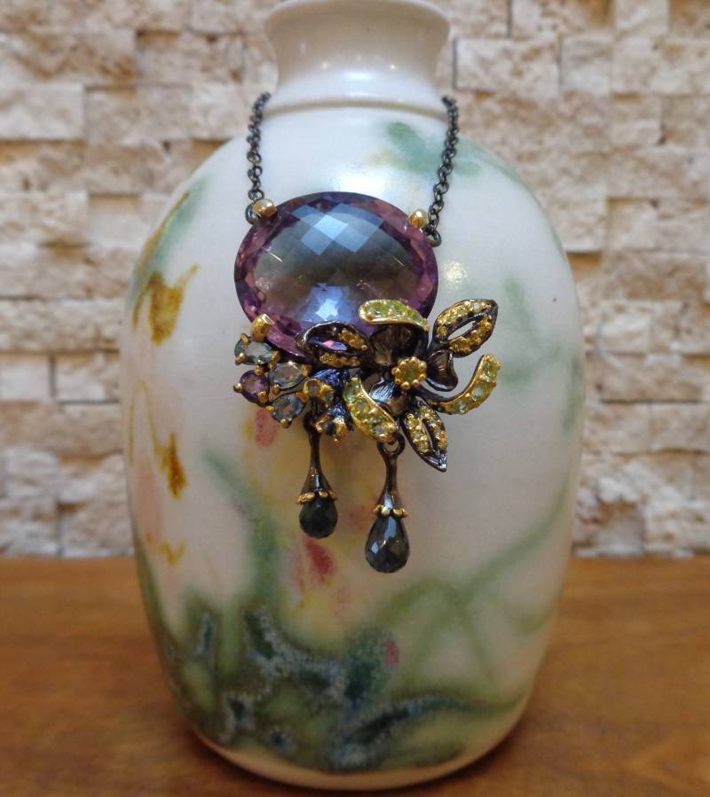 Amethyst-Halskette Im Schachbrettschliff Mit Peridot, Aquamarin Und Turmalin in Oxidiertem Sterlingsilber 750 Gelbgold Vermeil, 46 cm von ForsbergFineJewelry