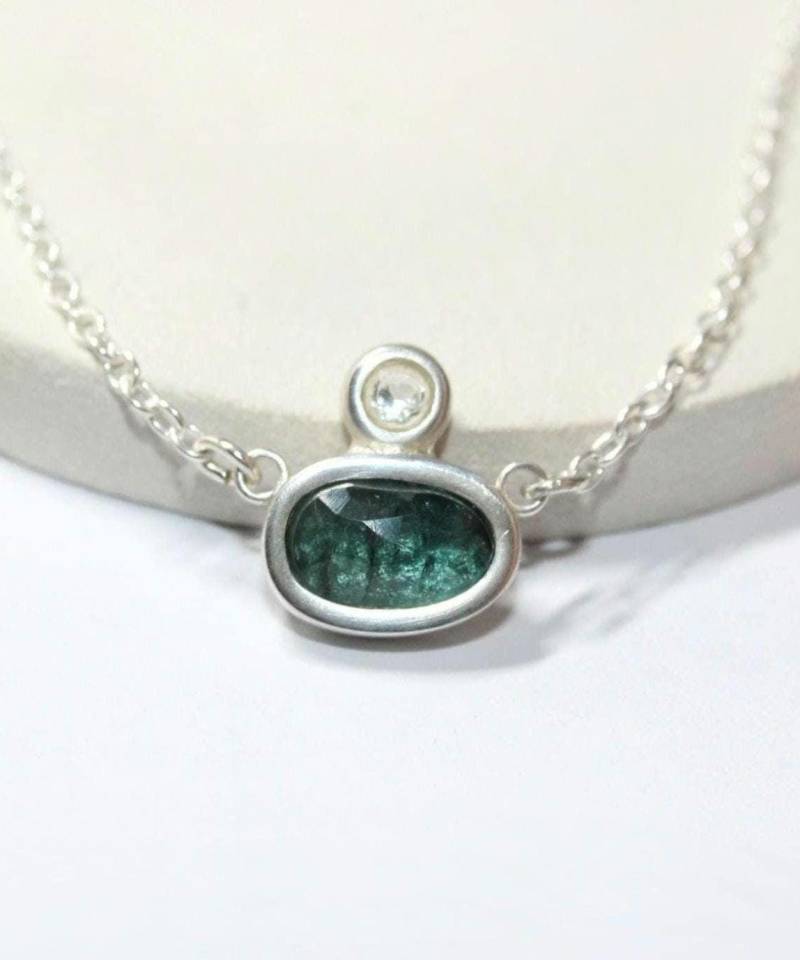 Indicolite Turmalin Halskette Silber 999 Anhänger Blau Himmelblau Edelstein Schmuck By Fablesaesthetics von FablesAesthetics