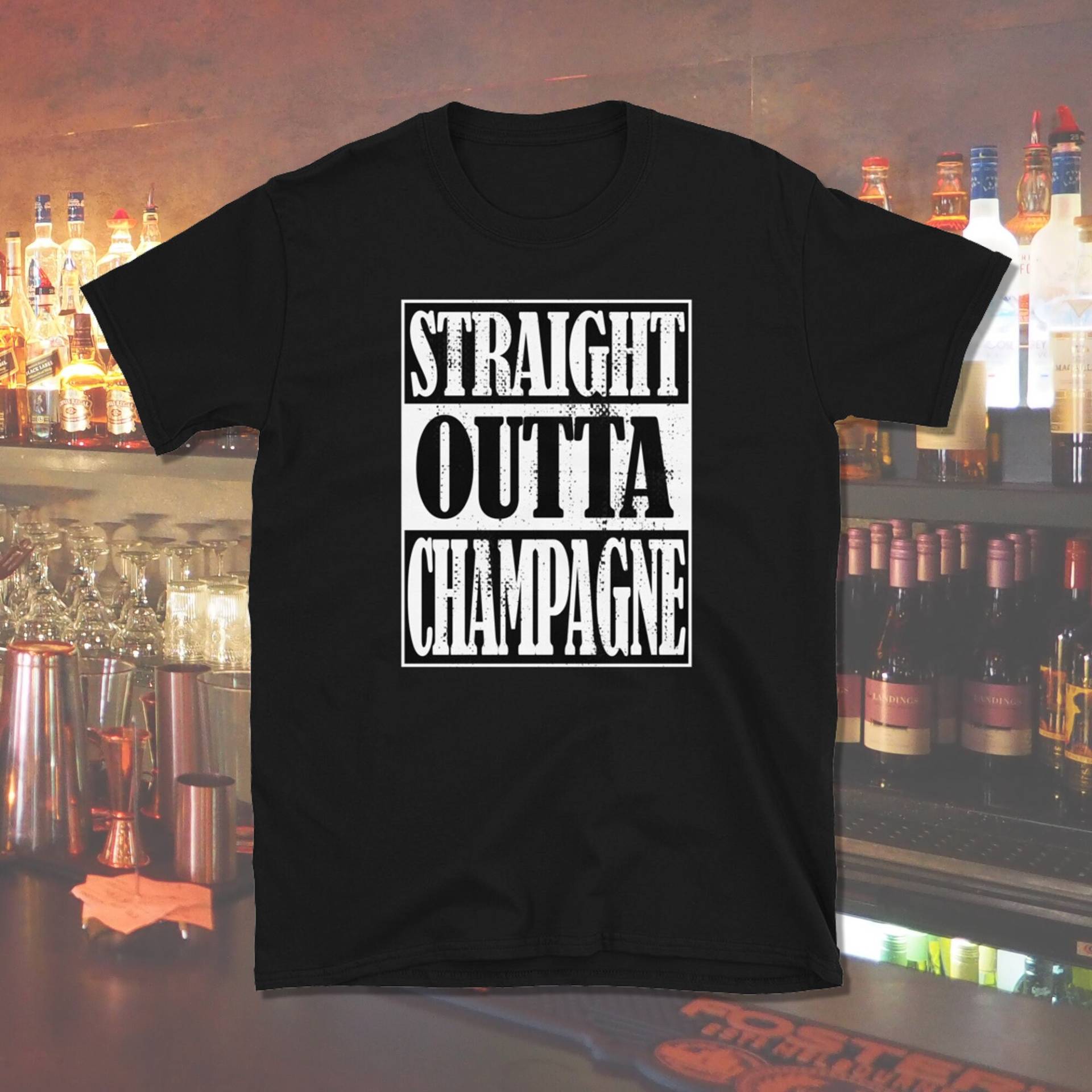 straight Outta Champagner, Champagner Liebhaber Shirt, Mixologie Barkeeper Junggesellinnen Party Kurzärmeliges Unisex T-Shirt straight Outta Champagner, Champagner Liebhaber Shirt, Mixologie Barkeeper Junggesellinnen Party Kurzärmeliges Unisex T-Shirt von FossilForward