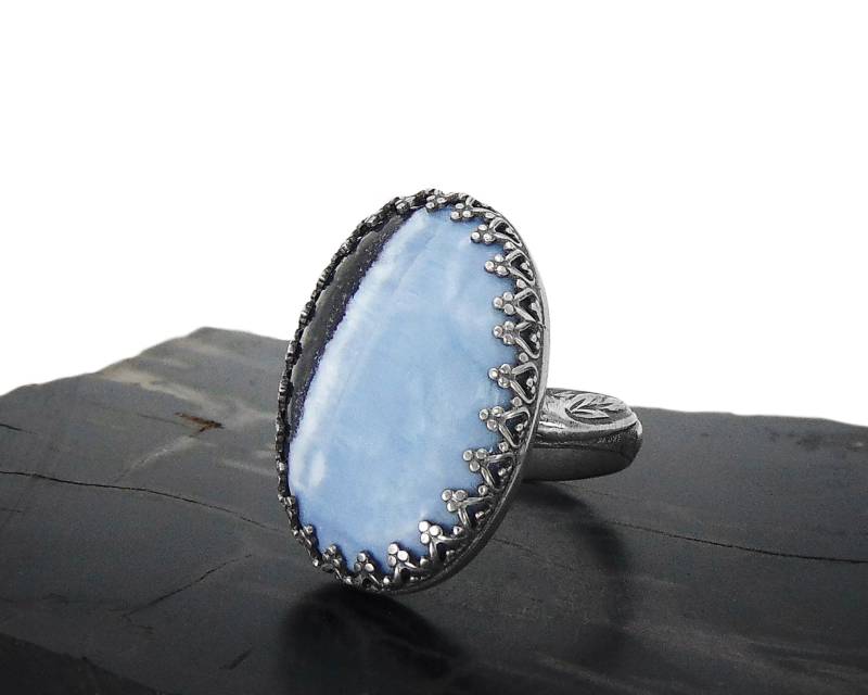 Owyhee Blauer Opal Ring in Sterling Silber - Großer Stein Verstellbar Gebänderter Aus Oregon von FossilPhilosophy