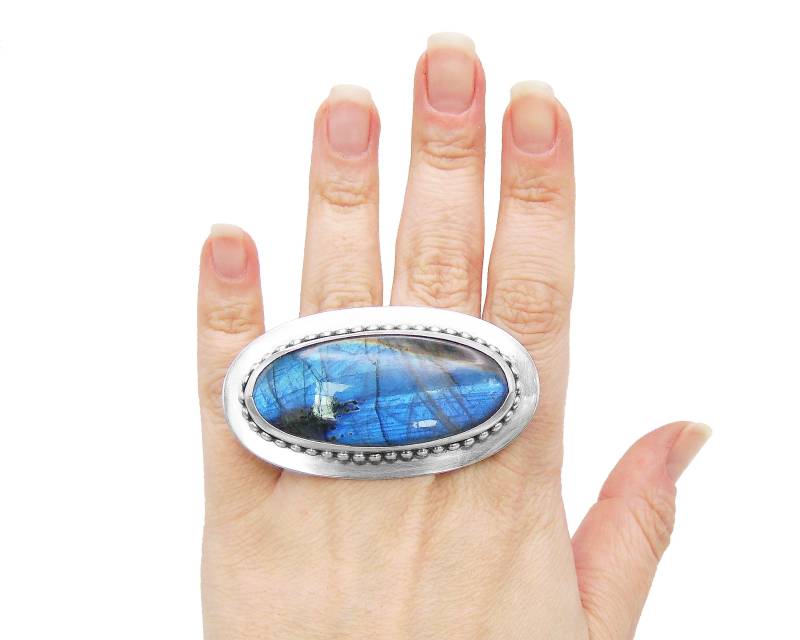 Riesiger Labradorit Zwei Fingerring in Sterling Silber - Verstellbarer Doppel Blauer Blitz Für Linke Hand Passend Großer Stein Ring von FossilPhilosophy
