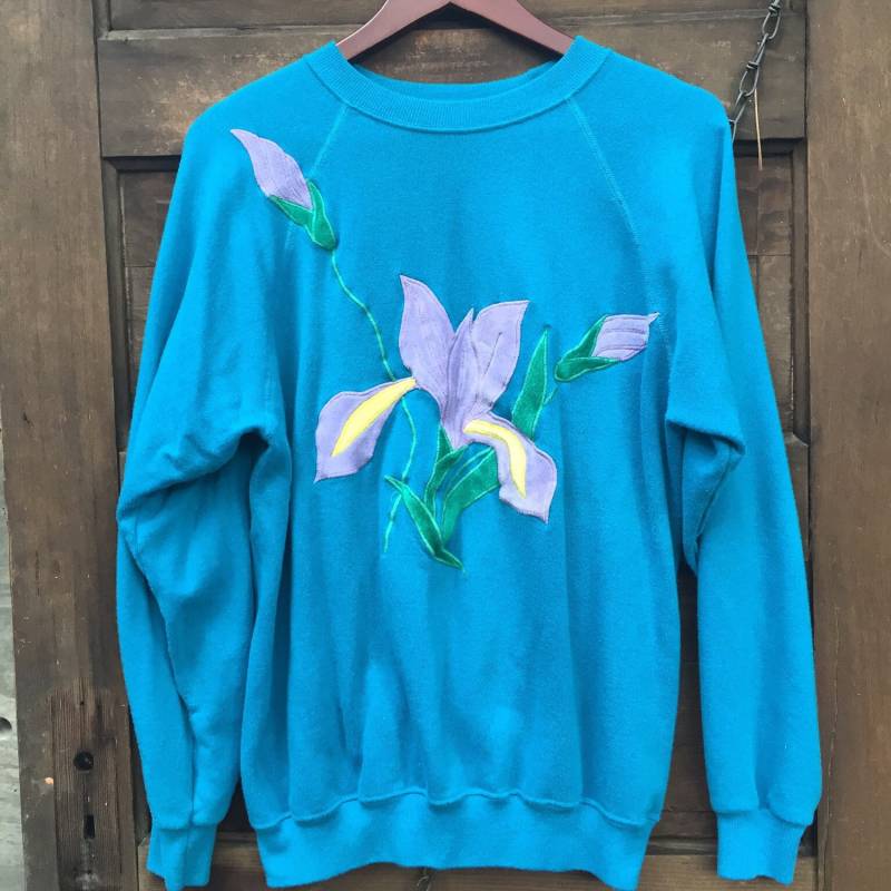 Vintage 80Er Jahre Teal Samtiges Iris Floral Sweatshirt Größe L Vintage 80Er Jahre Teal Samtiges Iris Floral Sweatshirt Größe L von FossilizedFeather