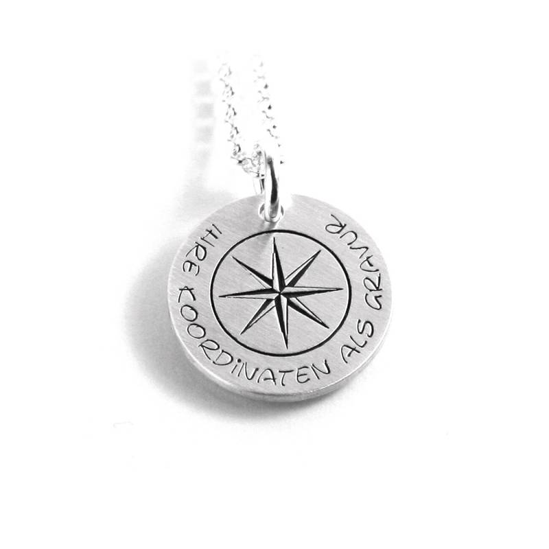 Anhänger Mit Gravur Kompassrose Kompass Gps Koordinaten Geo Windrose Symbol Und Kette 925 Silber Rund Namenskette Datum Initiale |Ps402Ke2 von Fotoschmuck24
