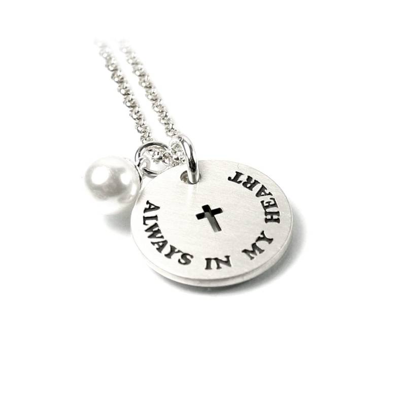 Anhänger Mit Ihrer Gravur 45 cm Lange Kette 925 Silber Mittig Kreuz Rund Namenskette Initiale Datum Glaube Hoffnung | Ps86 Ke2 Pz19 von Fotoschmuck24