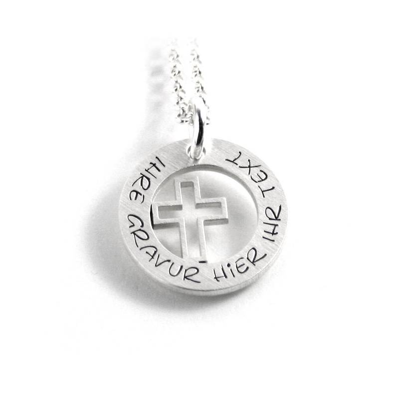 Kreuzanhänger Mit Gravur Kette Beides Aus 925 Silber Taufspruch Glaube Religion Kreuz Symbol Rund Namenskette Datum Initiale Taufe |Ps431Ke2 von Fotoschmuck24