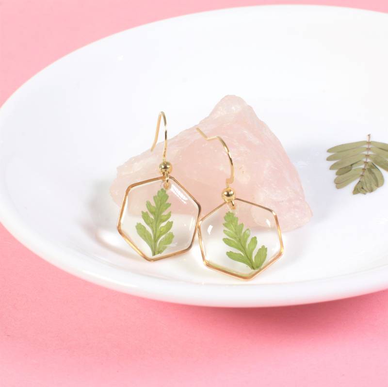 Echter Farn Blatt Ohrring, Harz Pflanzenschmuck, Kleine Ohrringe, Gepresste Blumen Natur Handgemachte Getrocknete Schmuck Echter Farn Blatt Ohrring, Harz Pflanzenschmuck, Kleine Ohrringe, Gepresste Blumen Natur Handgemachte Getrocknete Schmuck von FoundKept