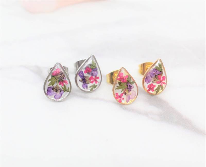 Gepresste Blumen Ohrstecker, Wildblumen Posts, Echte Schmuck, Harz Ohrringe, Titan Natur Ohrstecker von FoundKept