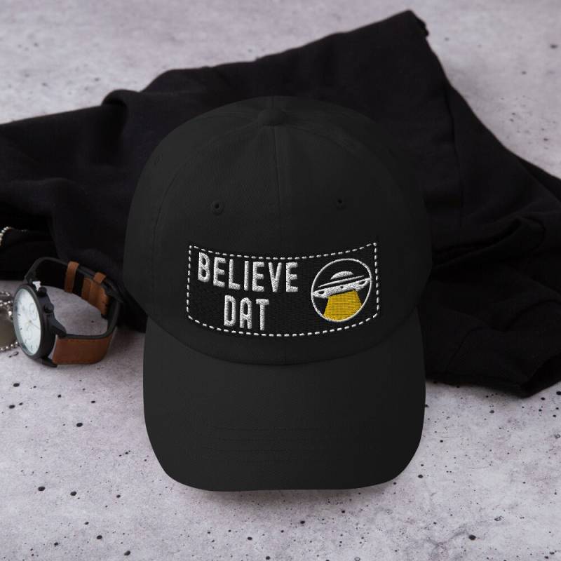 Believe Dat Alien Ufo Humor Baseball Hut von FourStripesCo