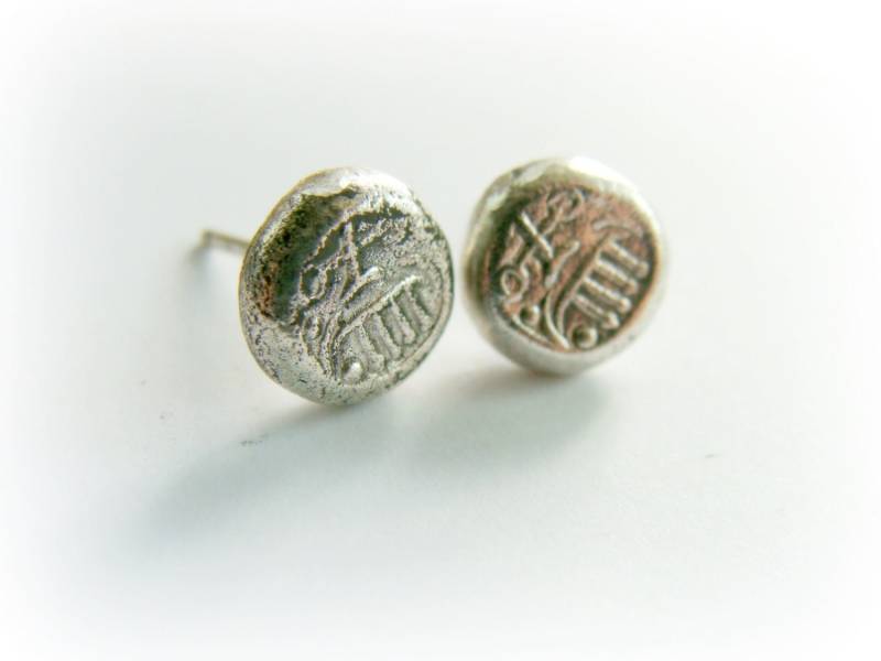 Runde Silber Ohrstecker - Unisex Herren Wachs Siegel Sterling Knorpel Minimal Ohrring Kleine Schmuck von FoxInTheBox