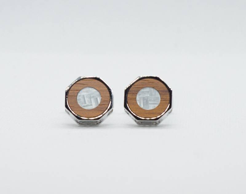 Massiver Messing Und Holz Luxus Manschettenknopf von FoxLinkDesign
