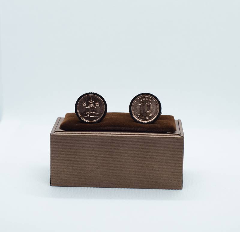 Münz-Manschettenknöpfe - South Korea 10 Won, Wahlweise in Gold Oder Gunmetal | Edelstahl von FoxLinkDesign