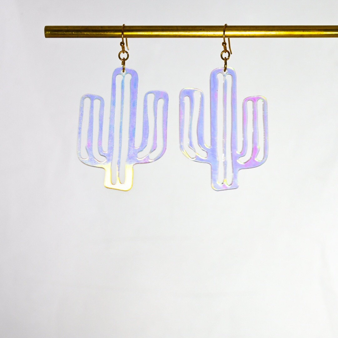 Schillernde Kaktus Ohrringe Schillernde Kaktus Ohrringe von FoxandFlock
