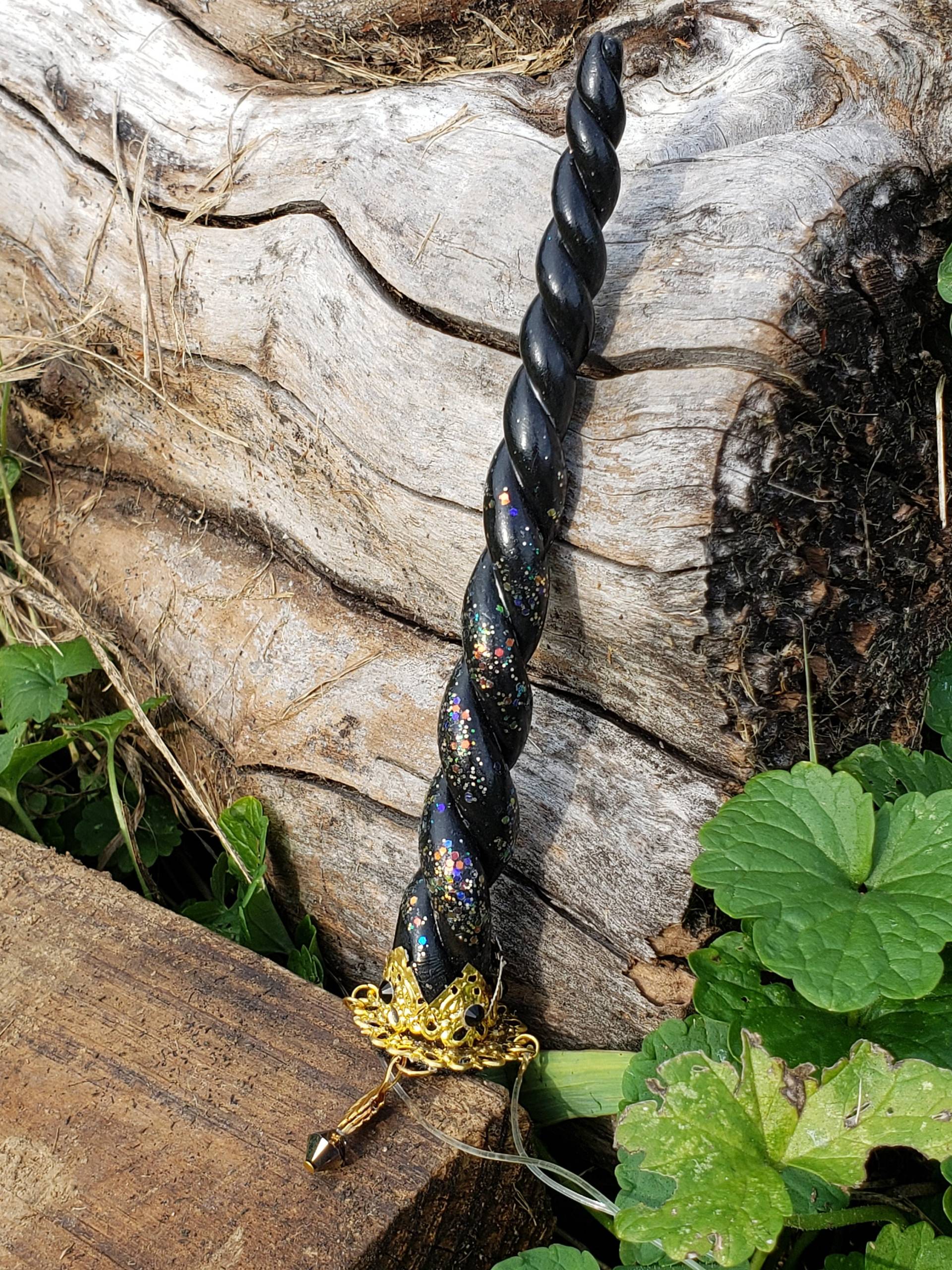 Evie | Neujahrs Inspiriert Einhorn Horn Haarreif Evie | Neujahrs Inspiriert Einhorn Horn Haarreif von FoxfireCustomDesigns