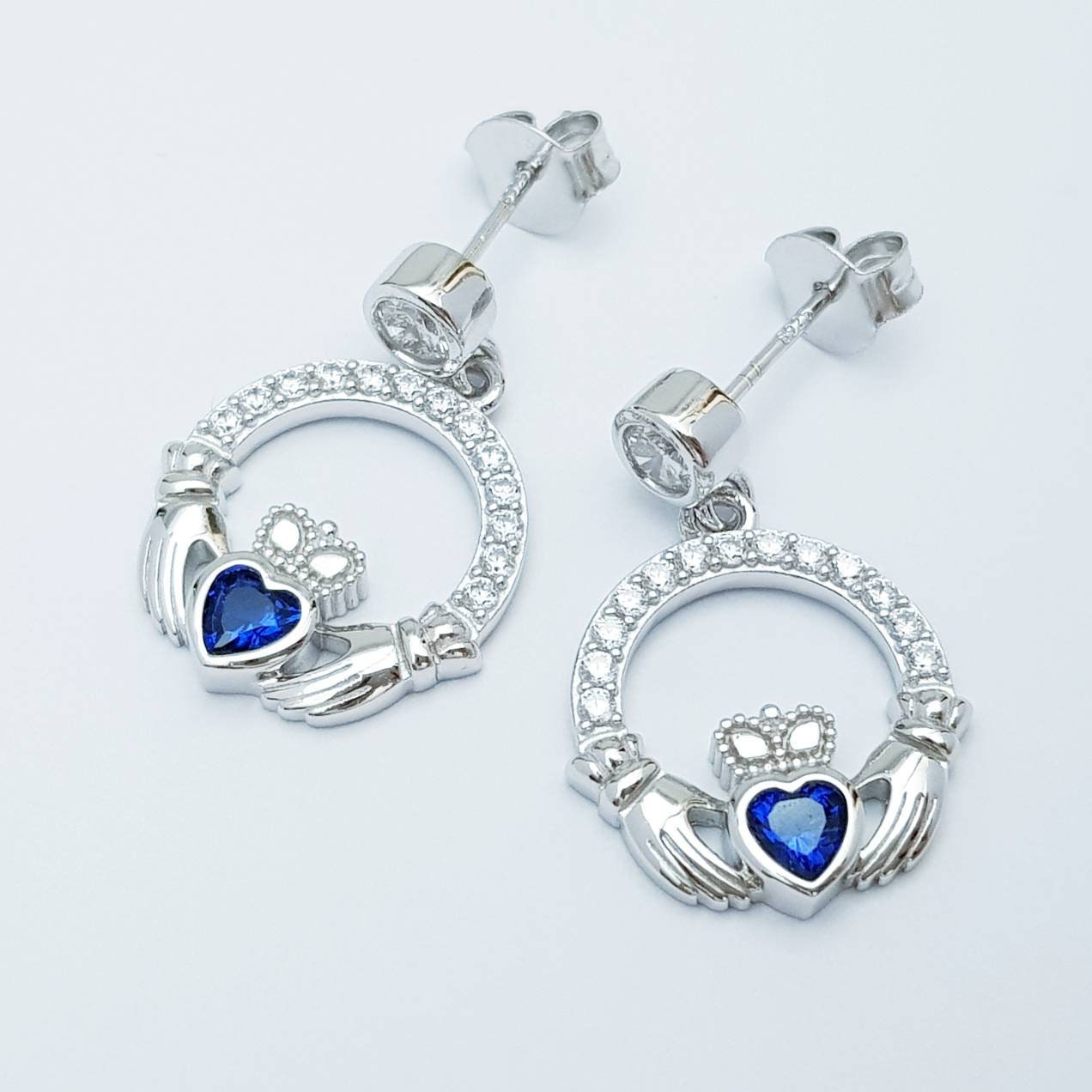 Claddagh Ohrringe, Silber Tropfen Ohrringe Claddagh Ohrringe, Silber Tropfen Ohrringe von FoxfordJewellery